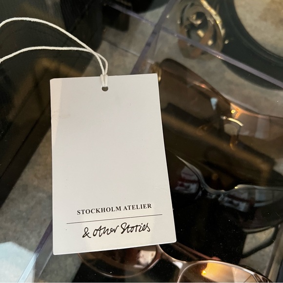 & Other Stories Cream Faux Fur Coat - Picture 5 of 13